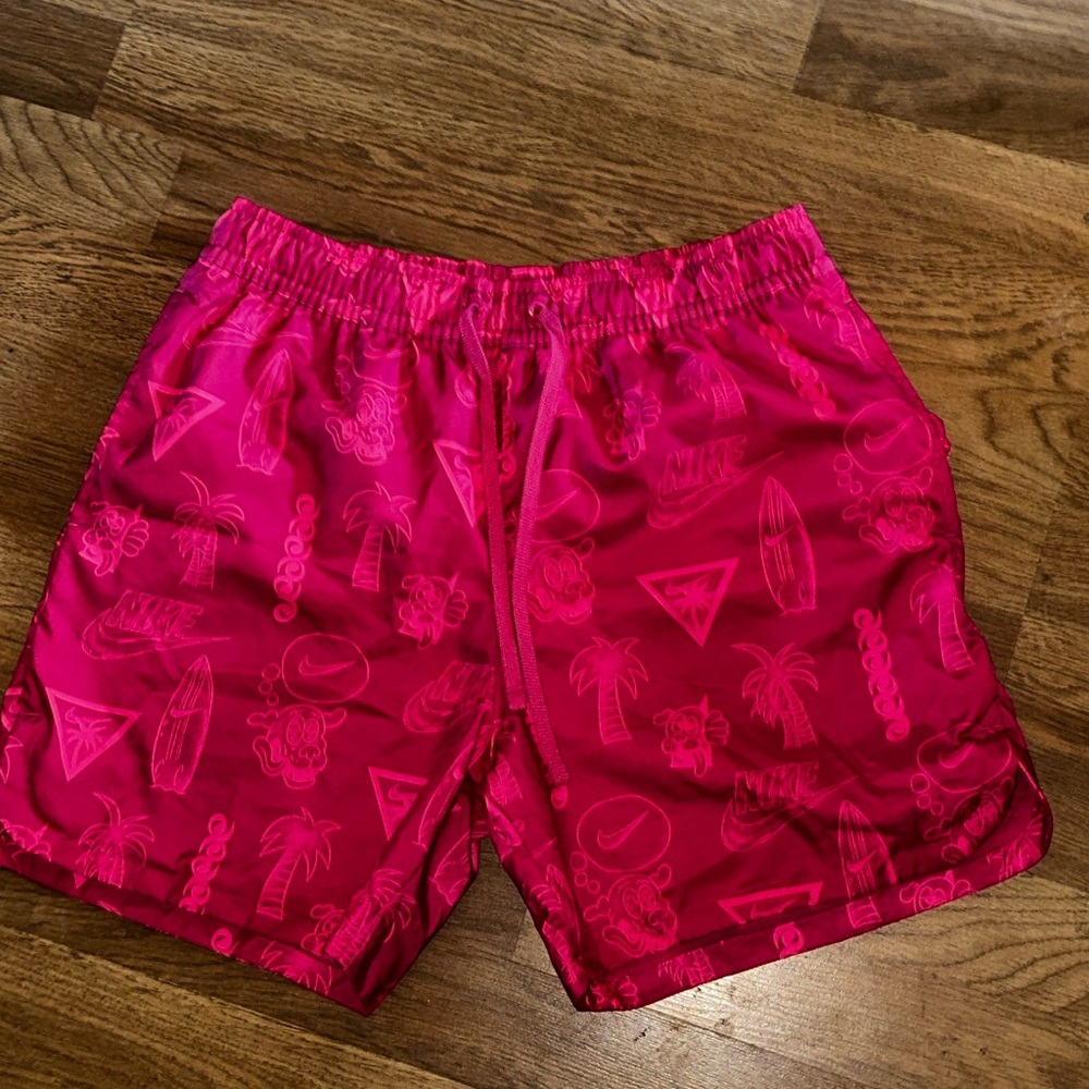 nike shorts unisex small